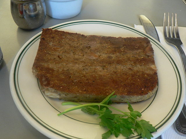 640px-Plate_of_scrapple